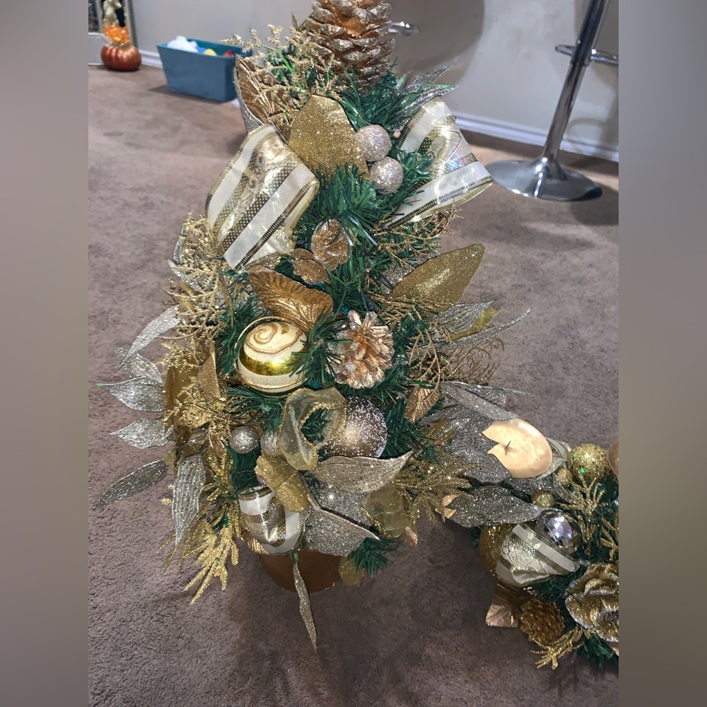 Gold and Green Holiday Tabletop Tree
